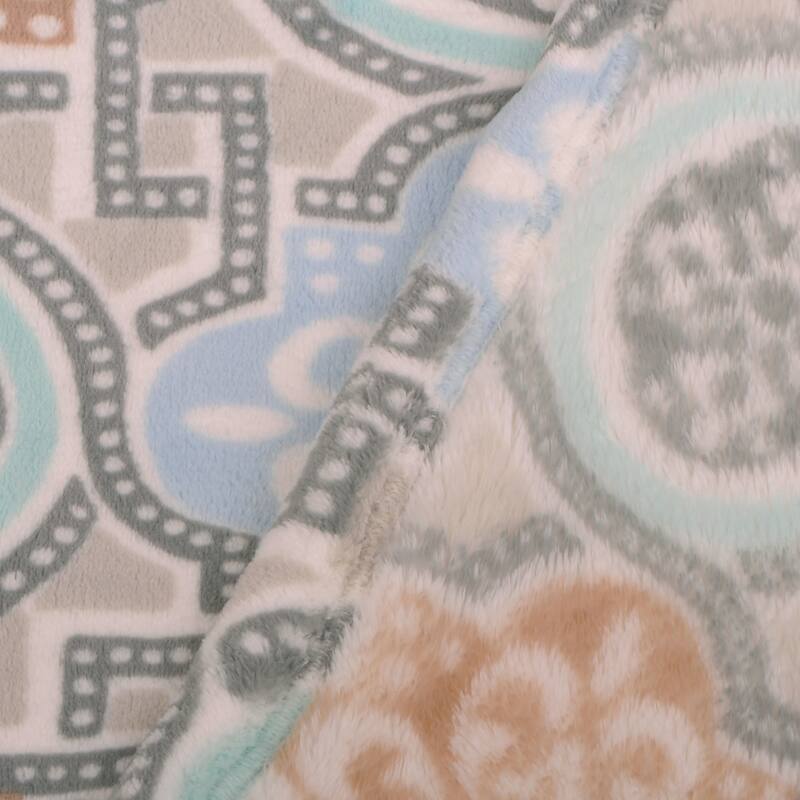 Flannel Velvet Risa Throw