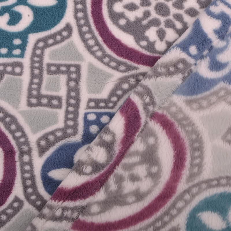 Flannel Velvet Risa Throw