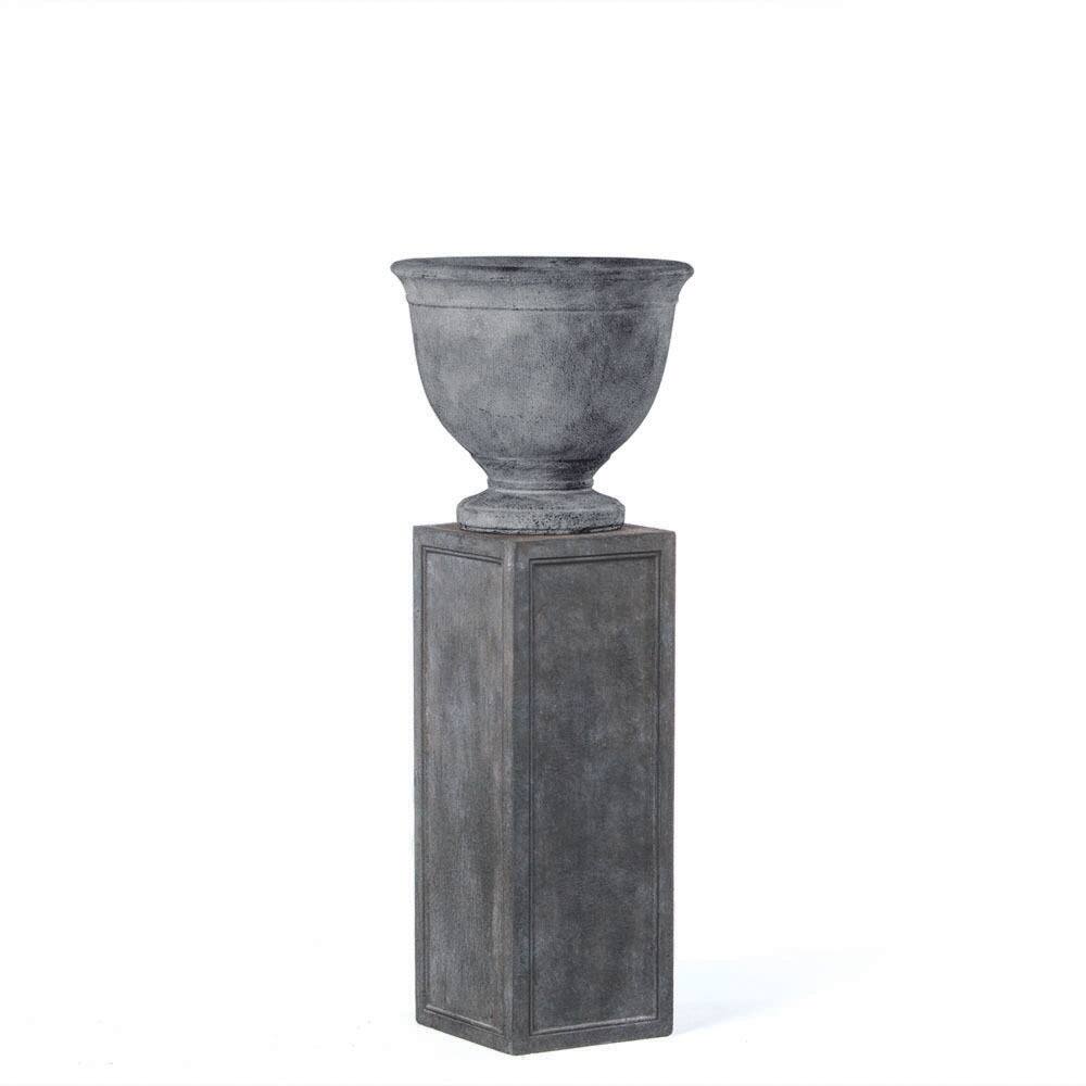 Alfresco Home Defina Small Urn, Stromcloud Finish