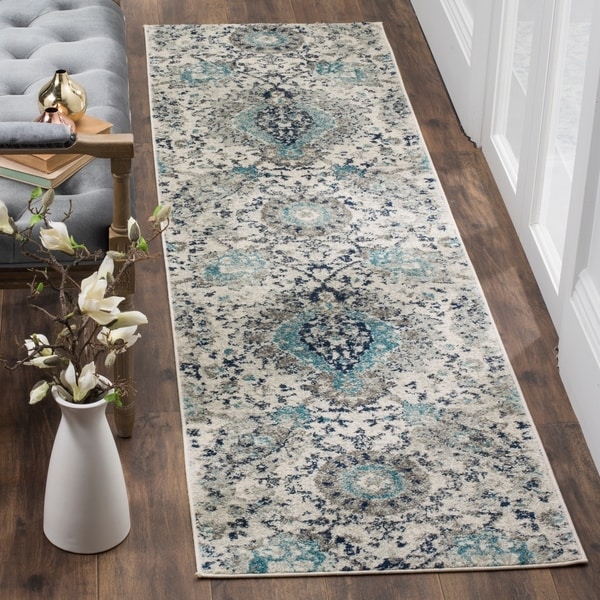 Safavieh Madison Bohemian Cream/ Grey Runner Rug - 2' 3 x 14'