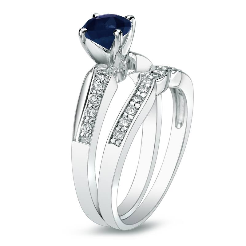 Platinum Round 3/4ct Sapphire and 1/4ct TDW Diamond Engagement Ring Set by Auriya