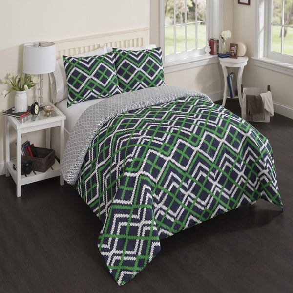 Vue Peyton Reversible Comforter Set