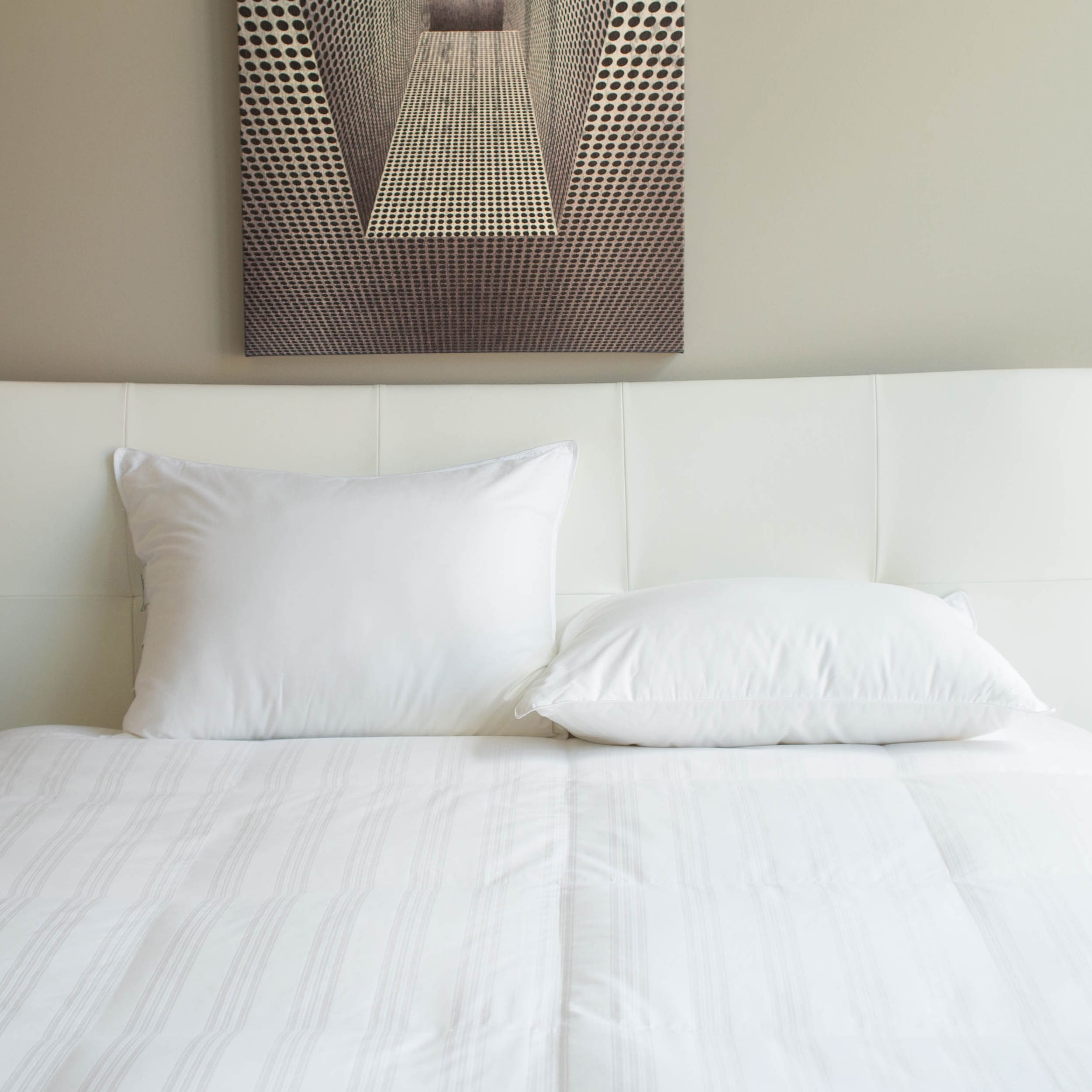 LUXURY HOTEL QUALITY PACK DUCK FEATHER Hotel pillow manufacturing companies in