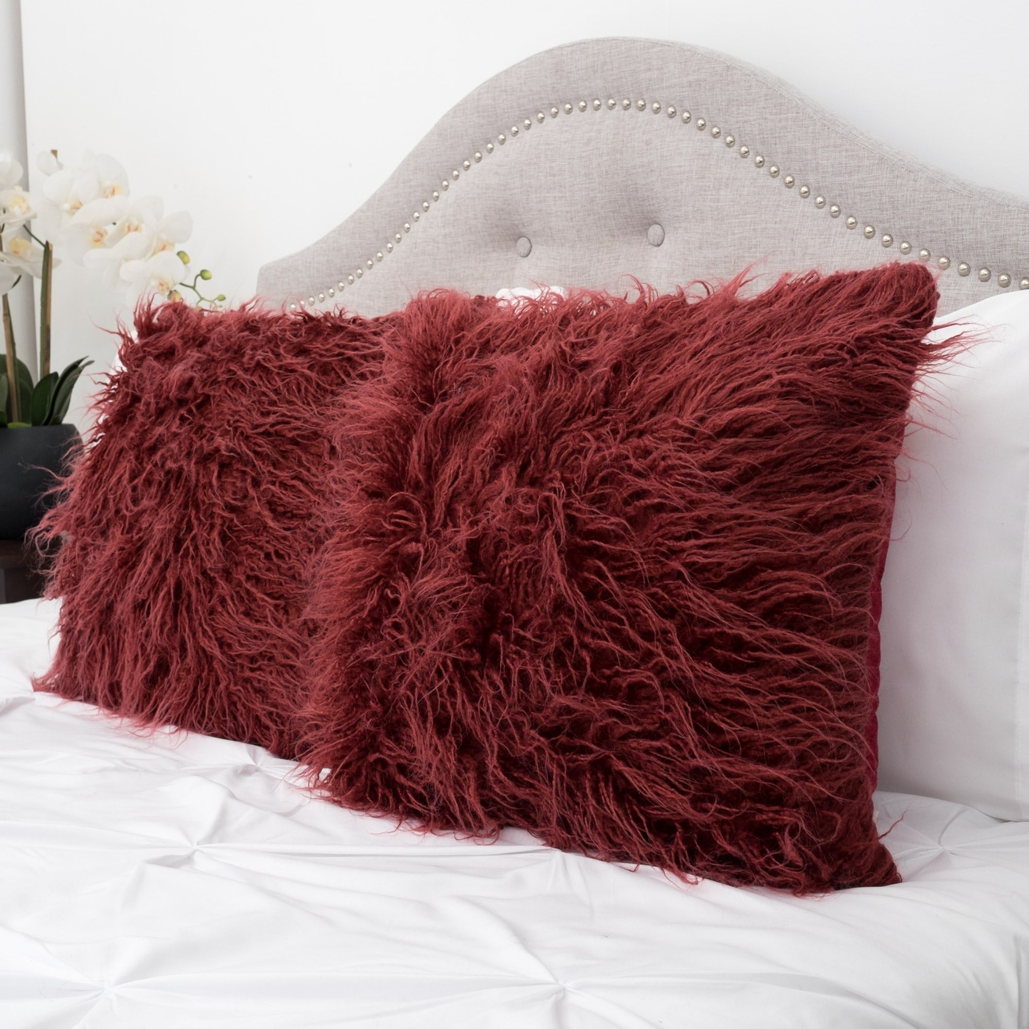 Red faux fur throw shops pillow