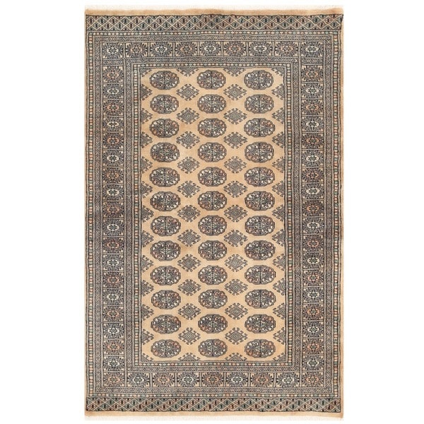 Handmade One-of-a-Kind Bokhara Wool Rug (Pakistan) - 4'1 x 6'4