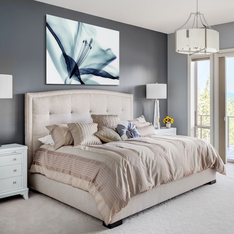 Amaryllis Flower Wall Art Printed on Free Floating Tempered Glass