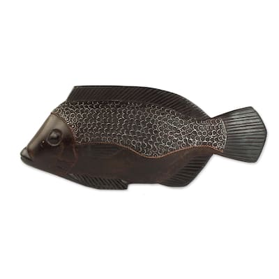 Wood Sculpture, 'African Fish' (Ghana) - 6.25 in high x 15.25 in wide x 1.6 in deep