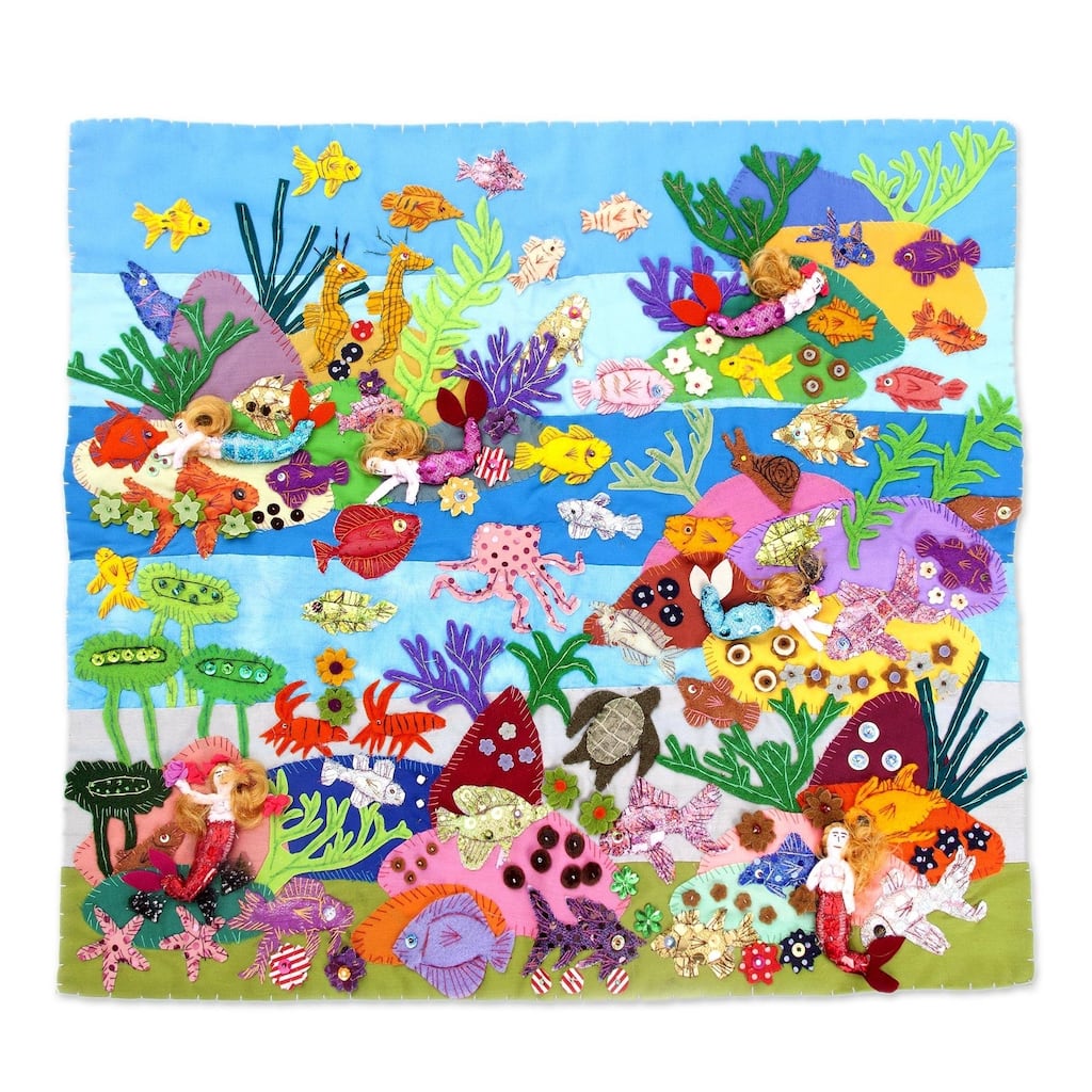 Handmade Coral Mermaids Cotton Blend Patchwork Wall Hanging (Peru)