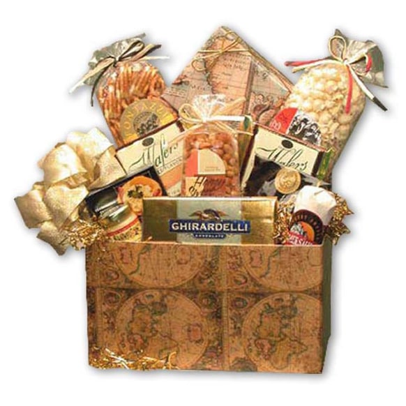Classic Globe Large Gift Basket
