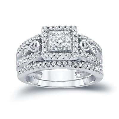 14k Gold 4/6ct TDW Round Diamond Halo Engagement Ring Set by Auriya