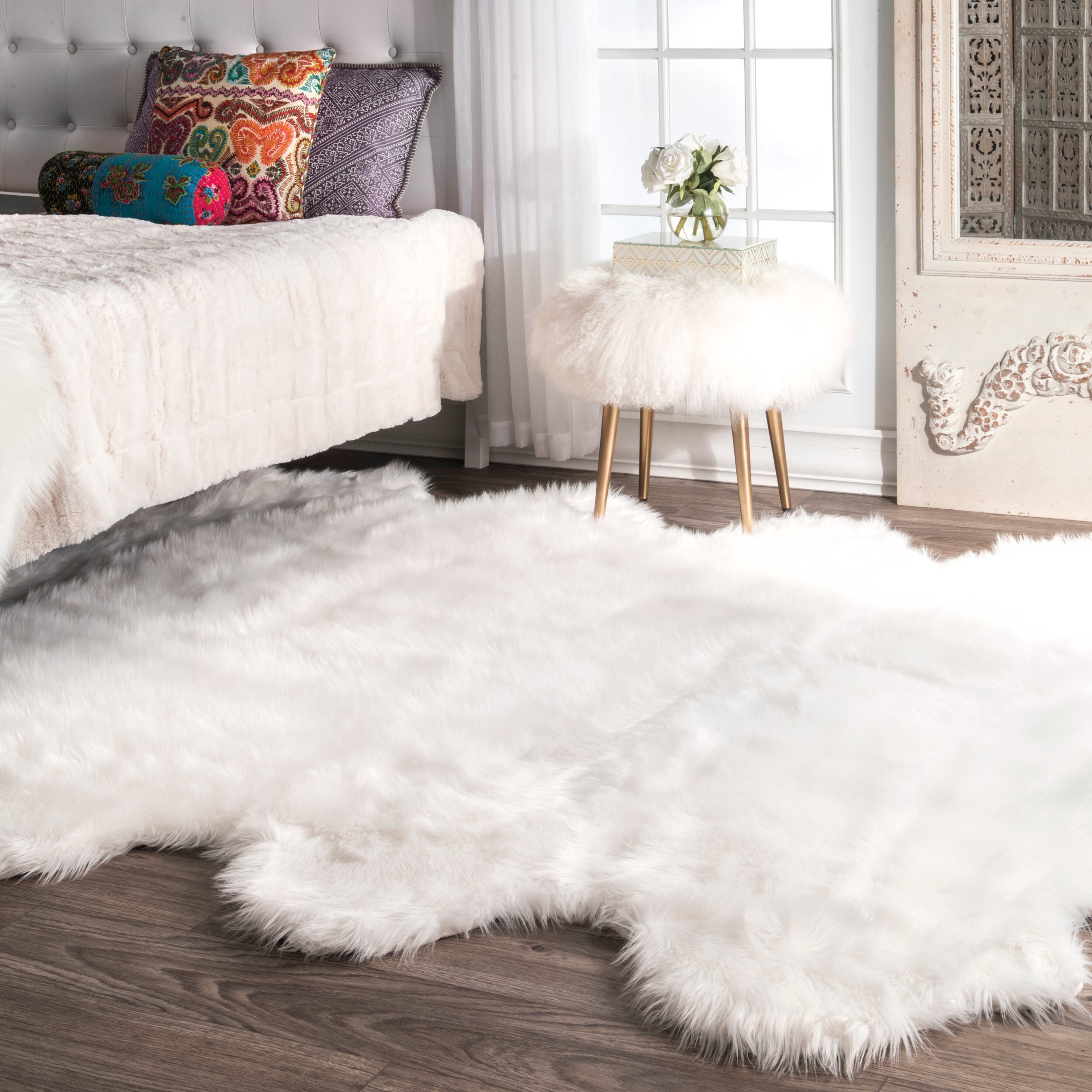 Shop Nuloom Faux Flokati Sheepskin Soft And Plush Cloud White Octo