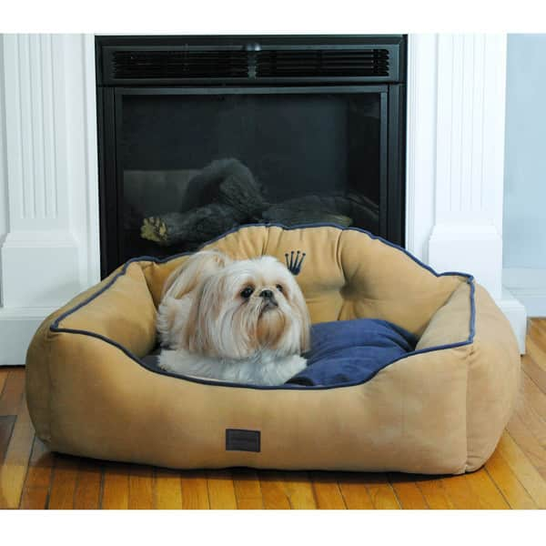 https://ak1.ostkcdn.com/images/products/15903082/Drowzzzy-Courtier-Crown-Embroidered-Reversible-Micro-Velvet-Bolster-Pet-Bed-with-Tufted-Headboard-As-Is-Item-26950103-ff65-45e5-bbd2-47c5f6ddac56_600.jpg?impolicy=medium