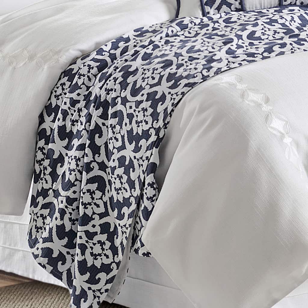 HiEnd Accents Kavali Navy & White Floral Jaquard Duvet (Shams Not Included)