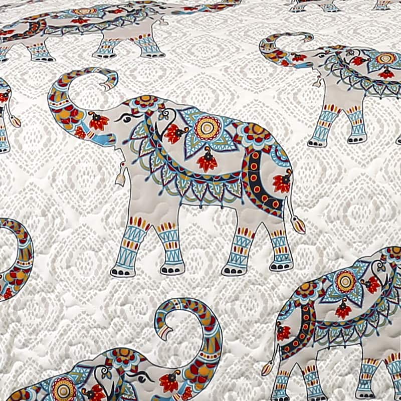 Lush Decor Hati Elephants Sherpa Throw