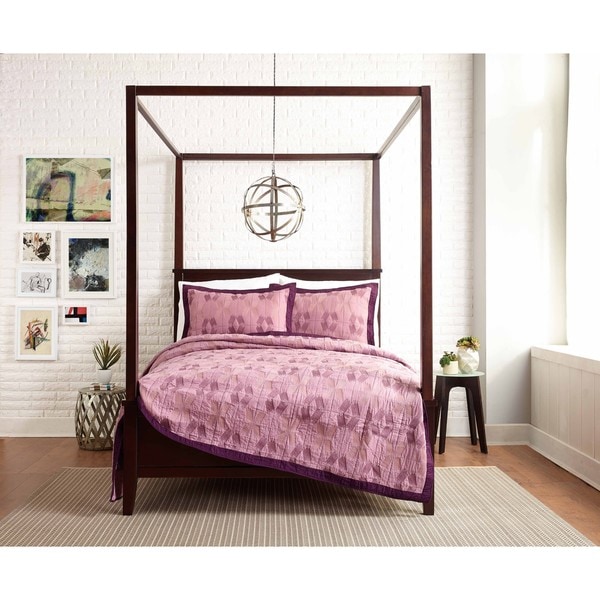 Presidio Square Carson Lavender Quilt (Shams sold seperately)
