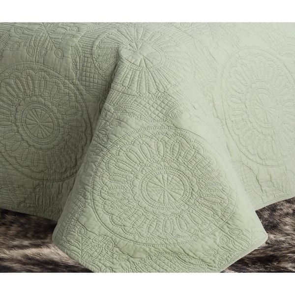 The Curated Nomad Cantina Cotton Quilt Set