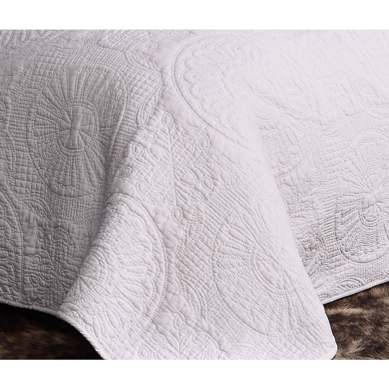 The Curated Nomad Cantina Cotton Quilt Set