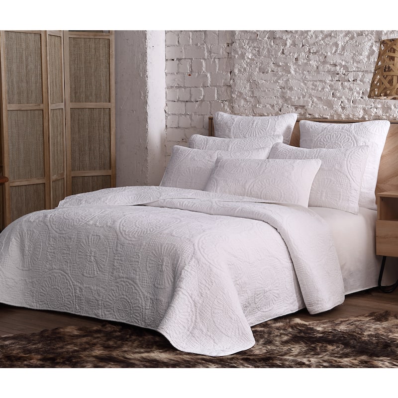 The Curated Nomad Cantina Cotton Quilt Set - White - Twin