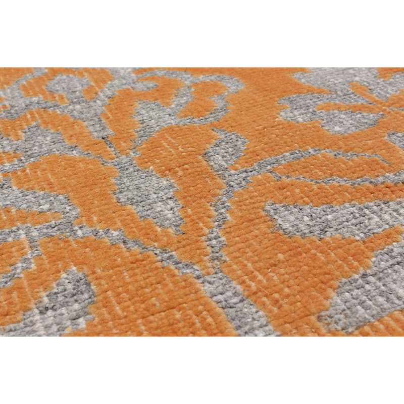 Hand-knotted La Seda Green Silk, Wool Rug