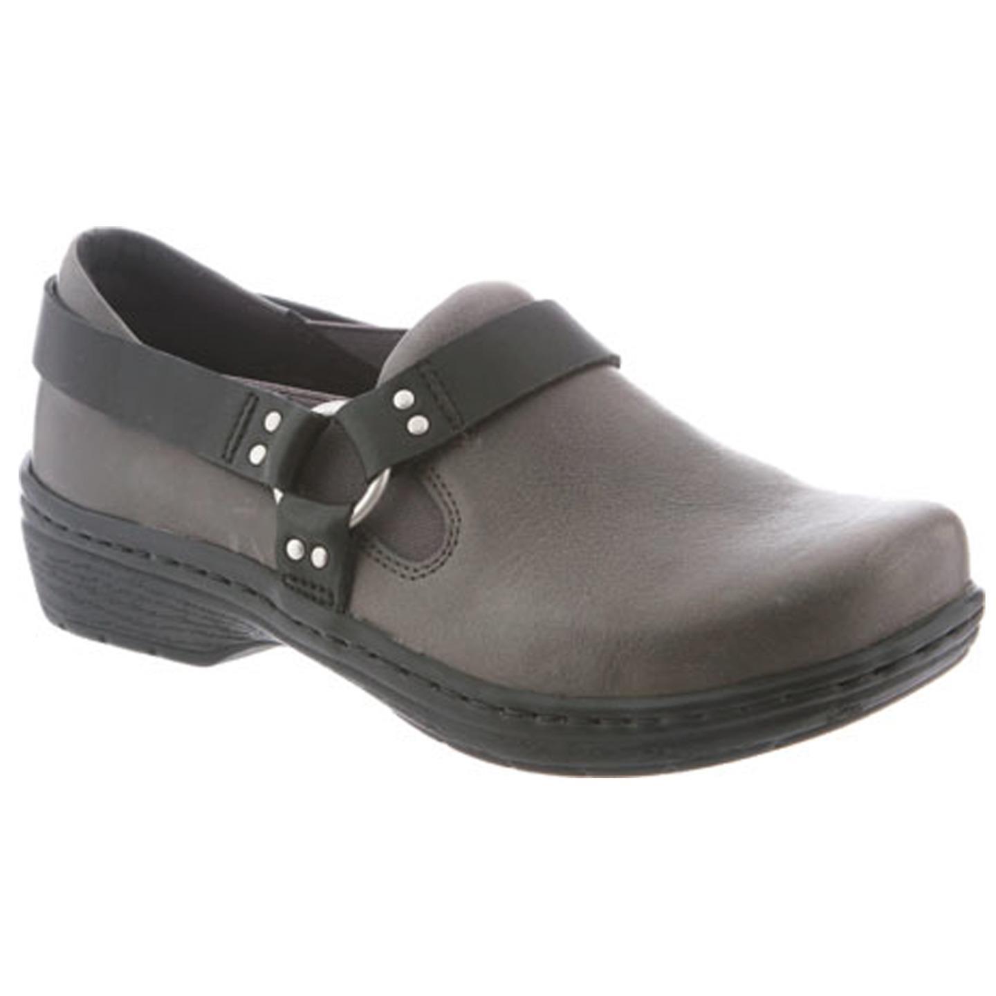 popular clog brands