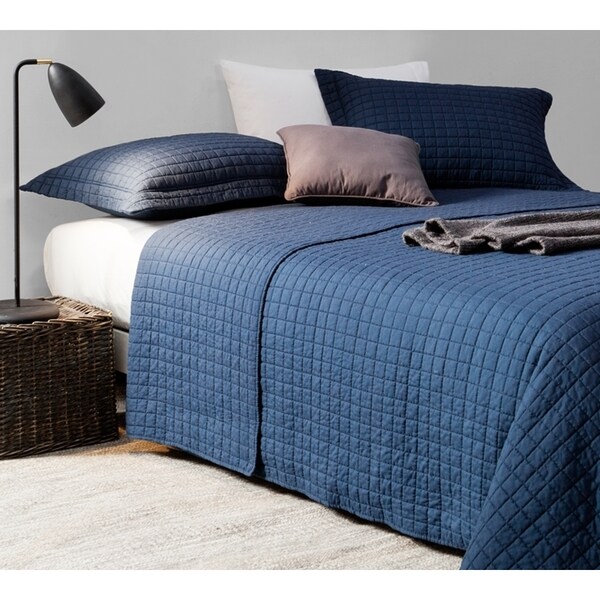 BYB Classic Nightfall Navy Supersoft Pre-Washed Cotton Quilt