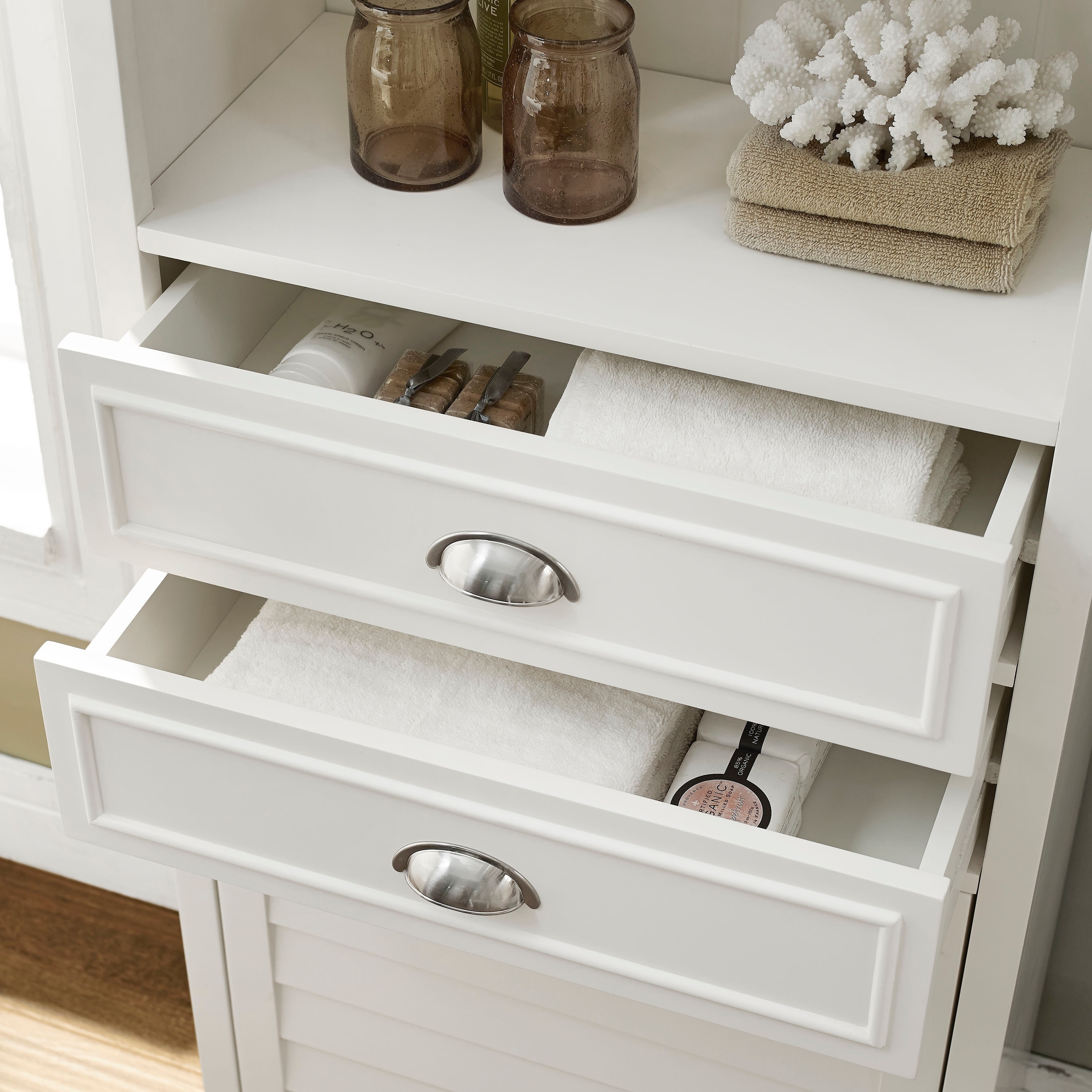 https://ak1.ostkcdn.com/images/products/16047294/Lydia-Tall-Cabinet-in-White-e7689c8e-6d38-4ff6-90b5-a0b8d4bf4b24.jpg