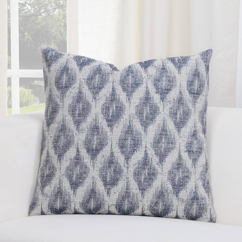 SIScovers Diamond Creek Blue/Grey Geometric Accent Throw Pillow