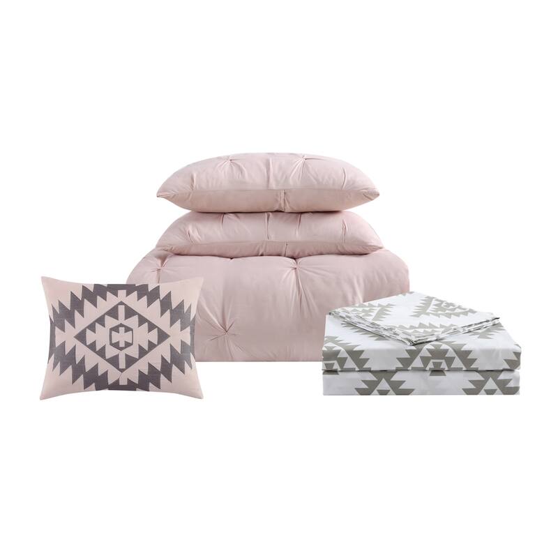 Truly Soft Pinch Pleat 8 Piece Bed in a Bag with Kilim Printed Sheets