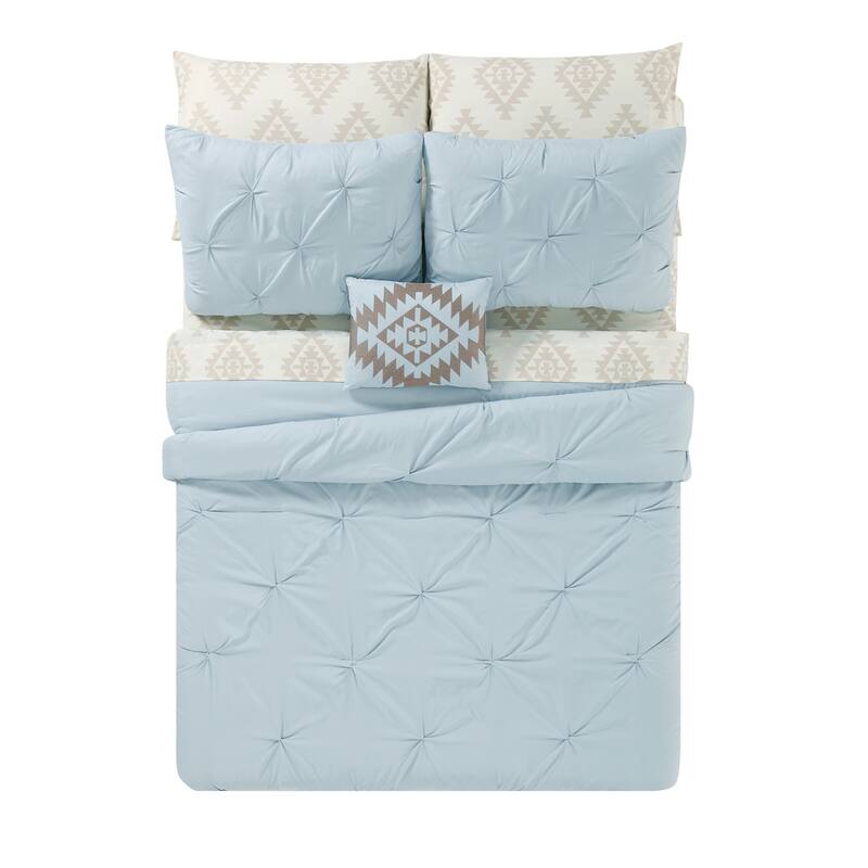 Truly Soft Pinch Pleat 8 Piece Bed in a Bag with Kilim Printed Sheets