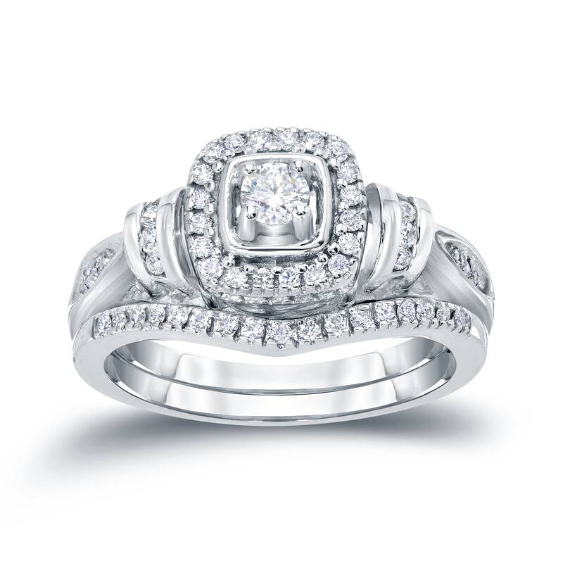 14k Gold 1/2ct TDW Modern Round Diamond Halo Engagement Ring Set by Auriya