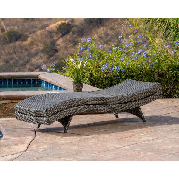 Shop Abbyson Soleil Grey Patio Lounger Set Of 2 Free Shipping