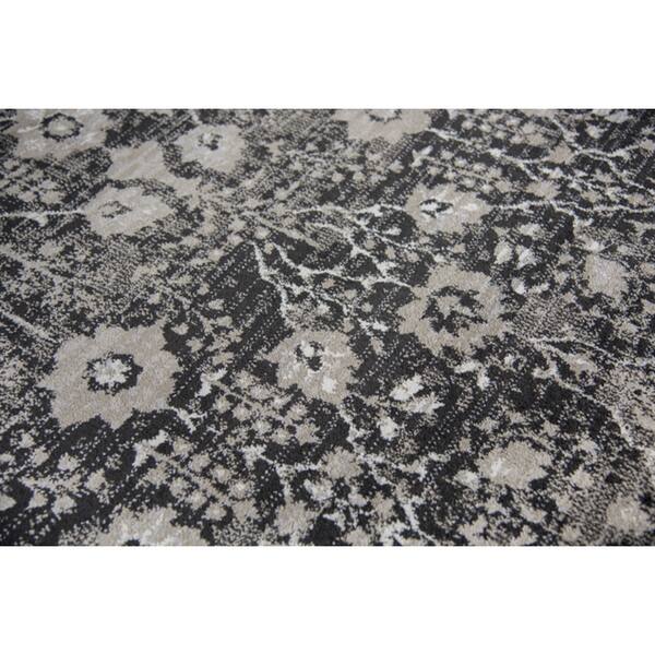 Alora Decor Swagger Beige, Ivory, Grey, and Black Persian-style Floral Rug