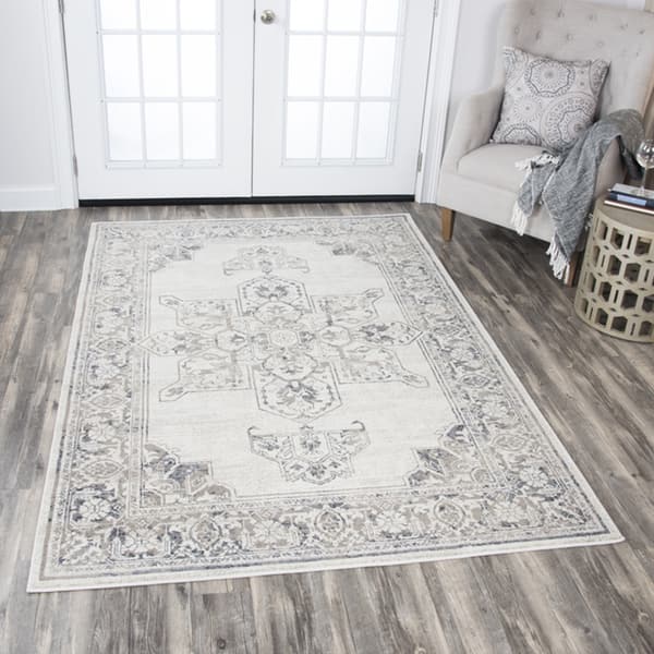 Alora Decor Swagger Persian-style Medallion Rug