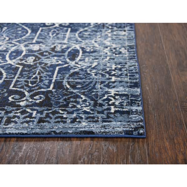 Alora Decor Swagger Persian-style Scroll Rug