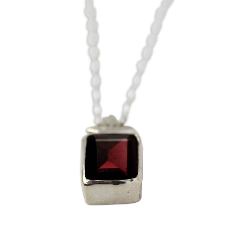 Handmade Grace in Red Garnet Pendant Necklace (India) - 7'6" x 9'6"