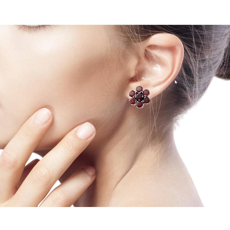 NOVICA Garnet Button Earrings, 'Romantic Blossom' (India) - 0.7*0.7