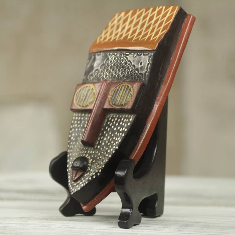 African Beaded Wood Mask, 'Elavanyo' (Ghana)