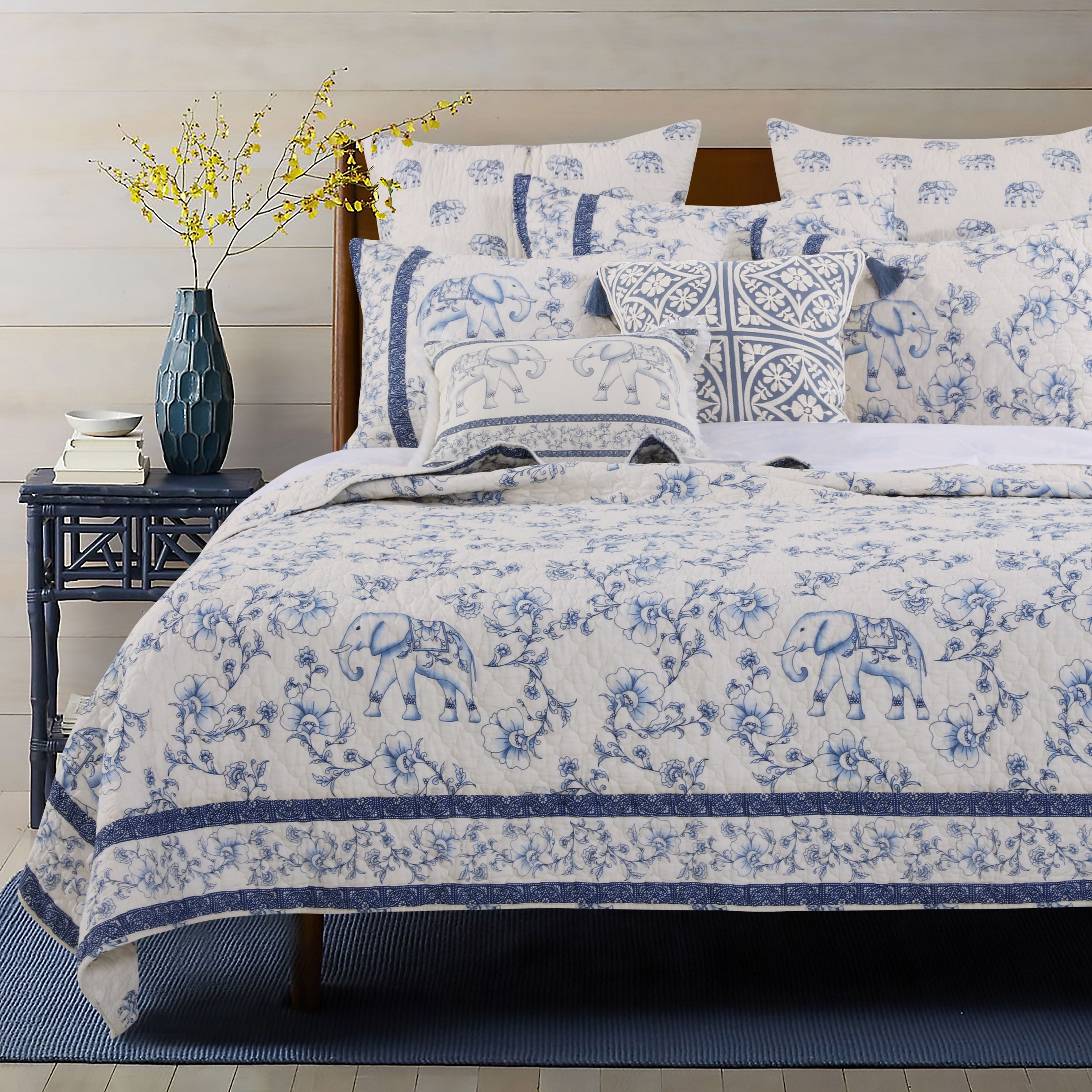 Shop Barefoot Bungalow Saffi Blue Elephant Quilt Set On Sale