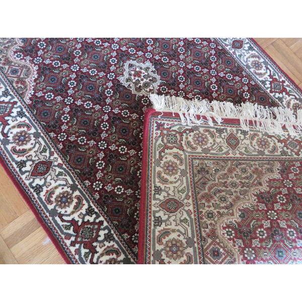 Hand Knotted Red Mahi Tabriz with Wool & Silk Oriental Rug 2'6 x 4'9