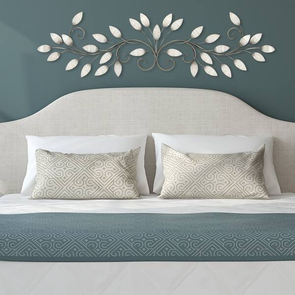 Shop Stratton Home Decor Brushed Pearl Over The Door Wall Decor
