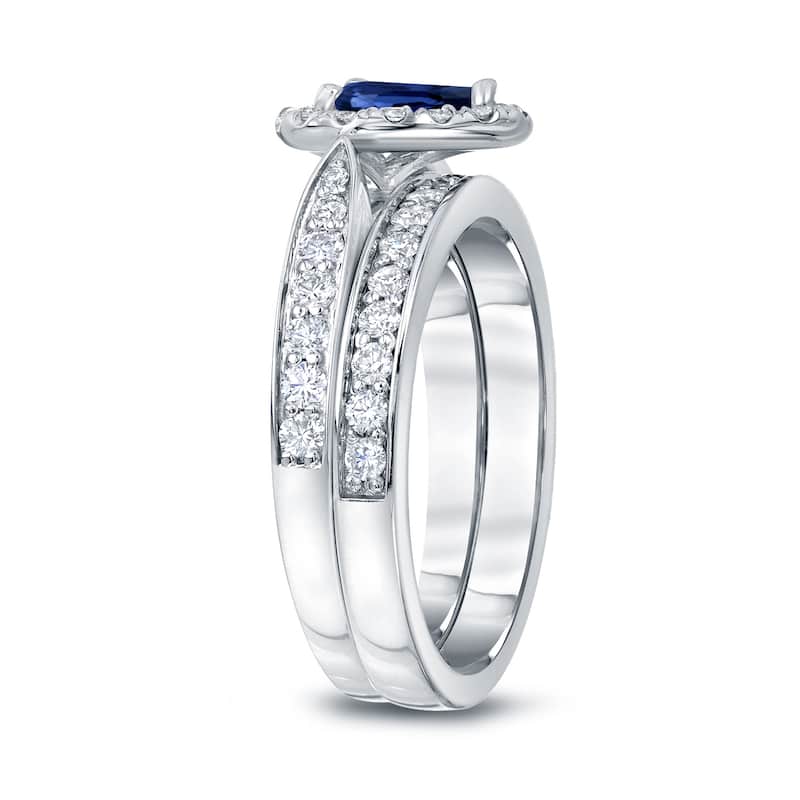14k Gold 1/2ct Pear Shaped Sapphire and 1/2ct TDW Halo Diamond Engagement Ring Set by Auriya