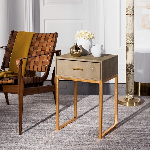 Safavieh Mori Shagreen Modern Light Taupe Side Table - 16" x 14" x 24"