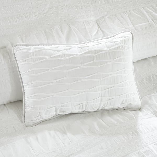 Shop Madison Park Kate White Cotton Seersucker Duvet Cover Set