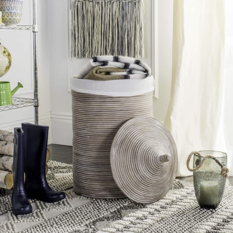 SAFAVIEH Wellington Rattan White Wash Storage Hamper With Liner - 19.5" x 19.5" x 33.1"