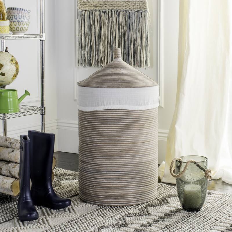 SAFAVIEH Wellington Rattan White Wash Storage Hamper With Liner - 19.5" x 19.5" x 33.1"
