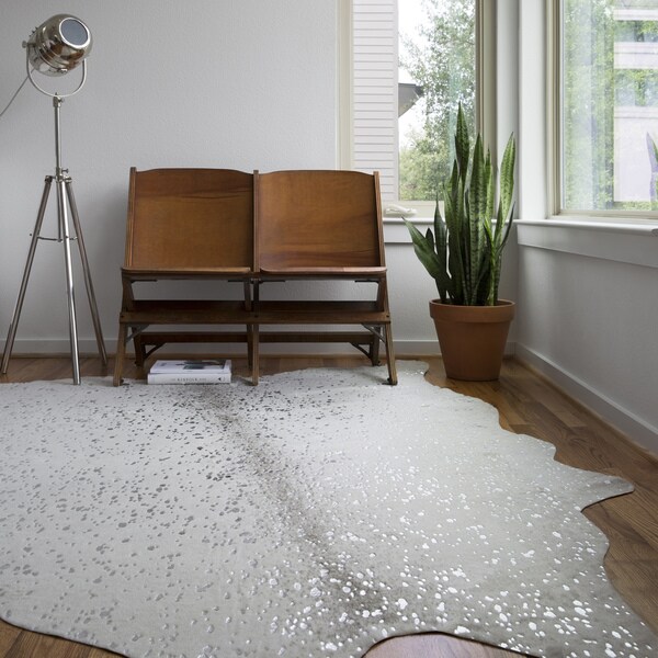 Alexander Home Clayton Stone Silver Faux Cowhide Rug 5 X 6 Alexander Home Clayton Stone Silver Faux Cowhide Rug 5 X27