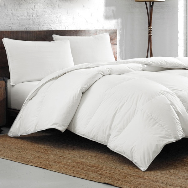 Ed Bauer Year Round Lightweight 700 Fill Down Ed Bauer Year Round Lightweight 700 Fill Down Oversized Comforter