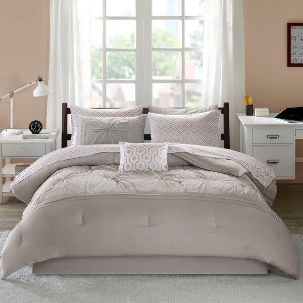 Intelligent Design Devynn Grey Bed in a Bag Set