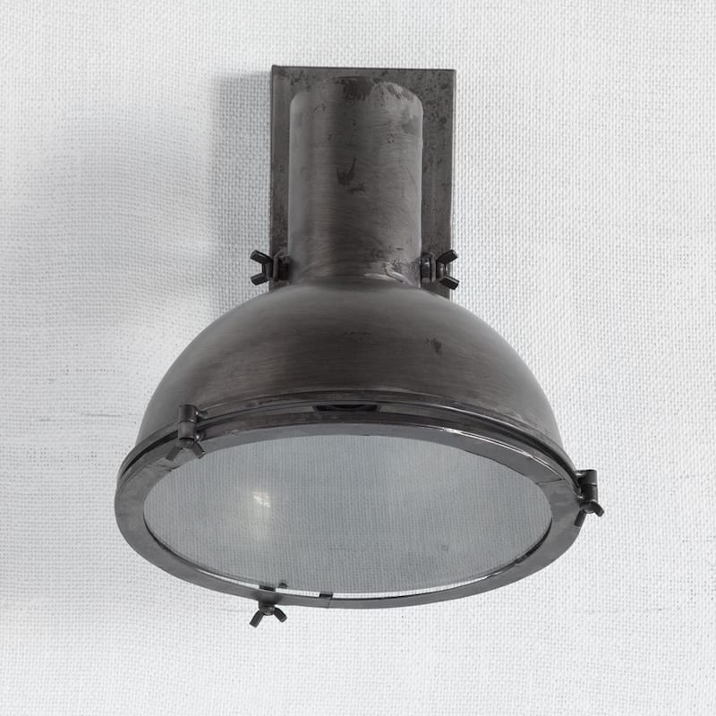Mercana Taza Grey Metal Sconce