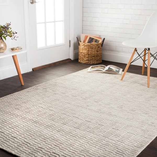 Hand-loomed Franklin Oatmeal Wool Rug - 7'6 x 9'6